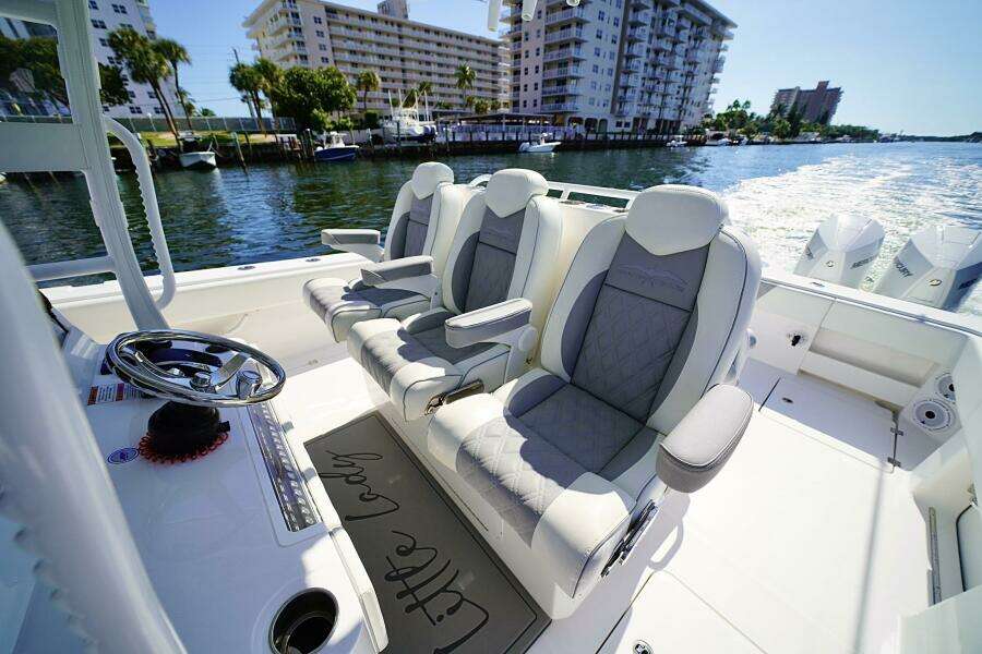 2024 Invincible Catamaran