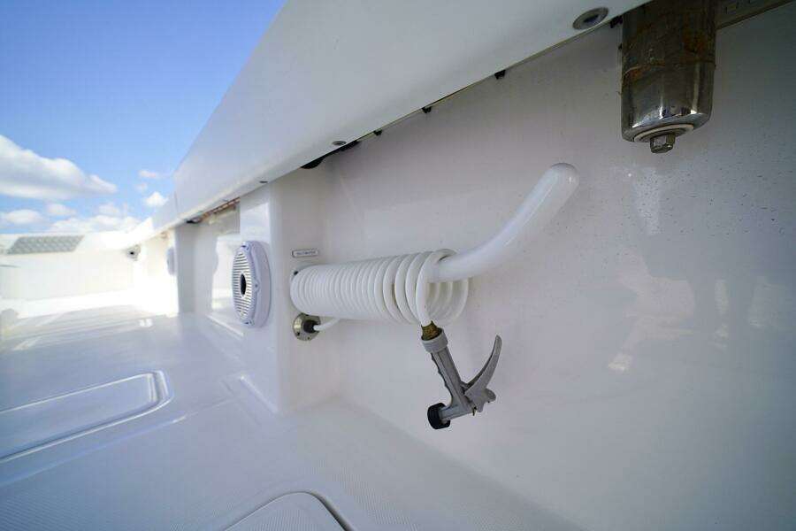 2024 Invincible Catamaran