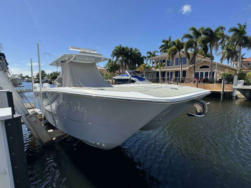 2024 Invincible Catamaran