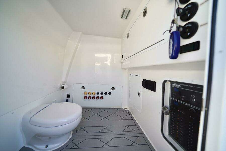 2024 Invincible Catamaran