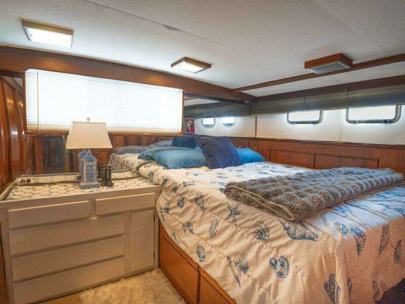 1975 Hatteras 58 Yacht Fisherman