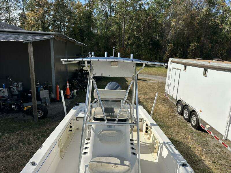 2008 NauticStar 2400 NauticBAY