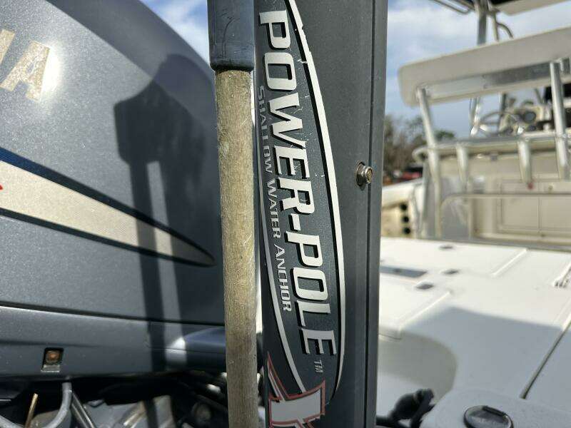 2008 NauticStar 2400 NauticBAY