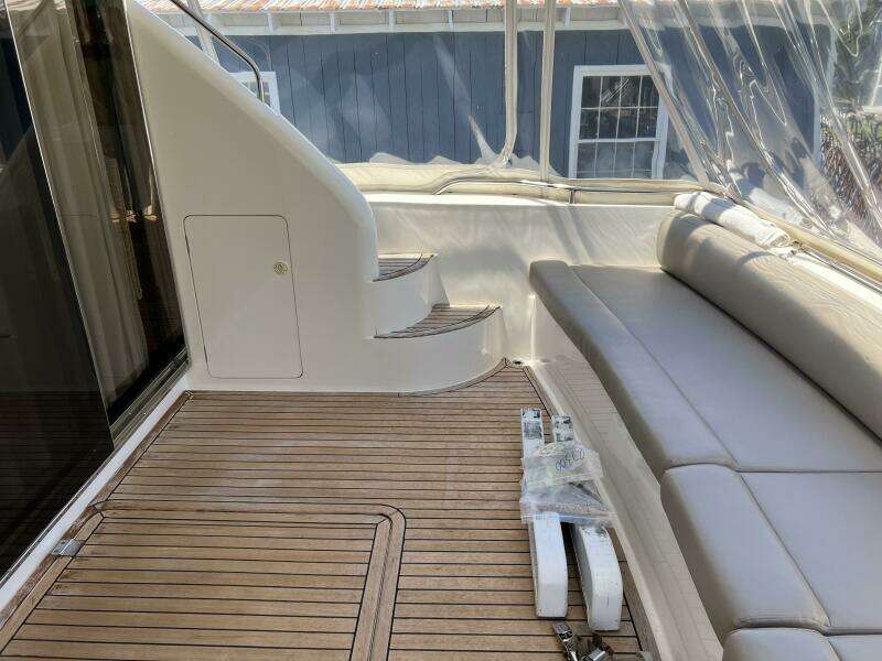 1998 Viking Princess Sport Cruiser