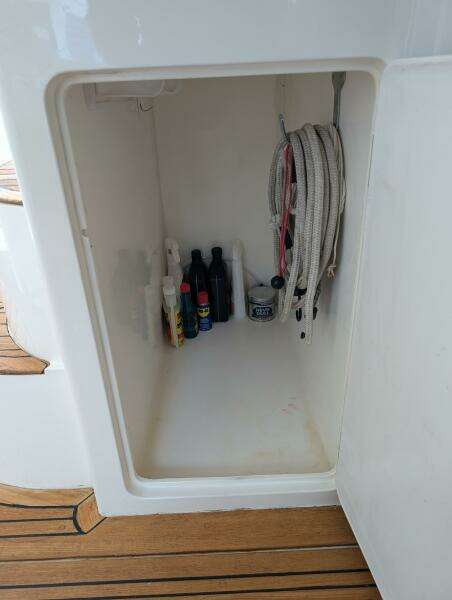 1998 Viking Princess Sport Cruiser