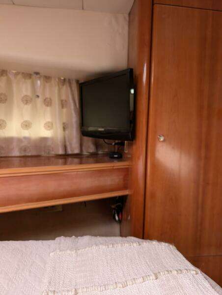 1998 Viking Princess Sport Cruiser