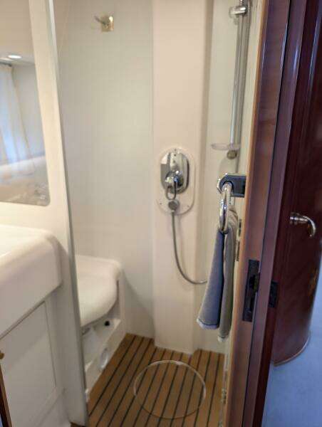 1998 Viking Princess Sport Cruiser