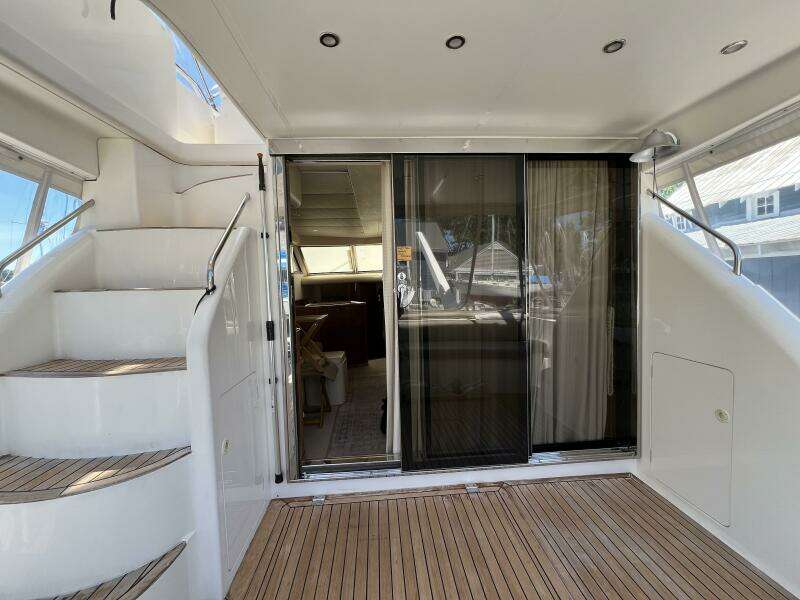 1998 Viking Princess Sport Cruiser