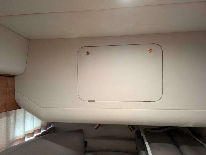 1998 Viking Princess Sport Cruiser