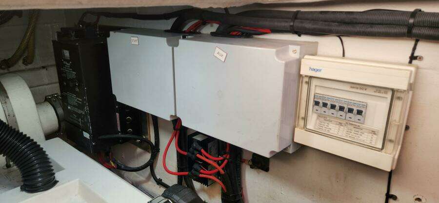 1998 Viking Princess Sport Cruiser