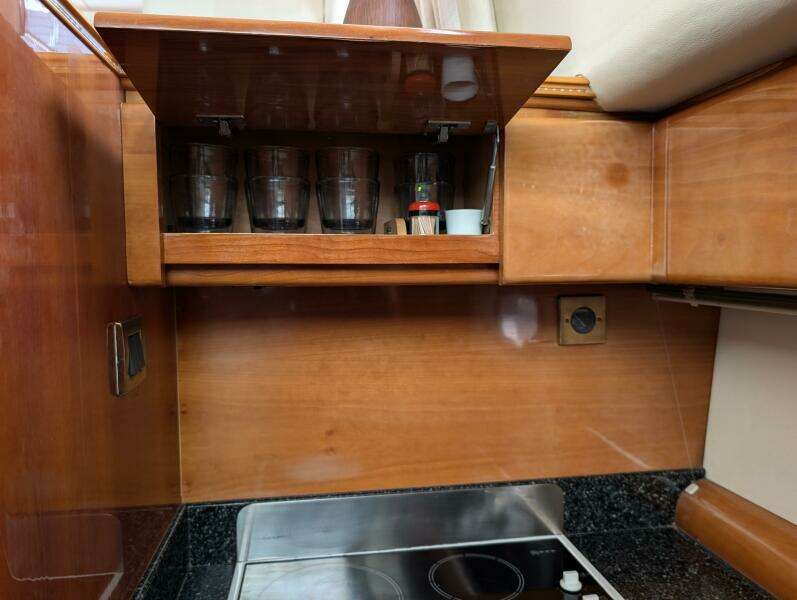 1998 Viking Princess Sport Cruiser