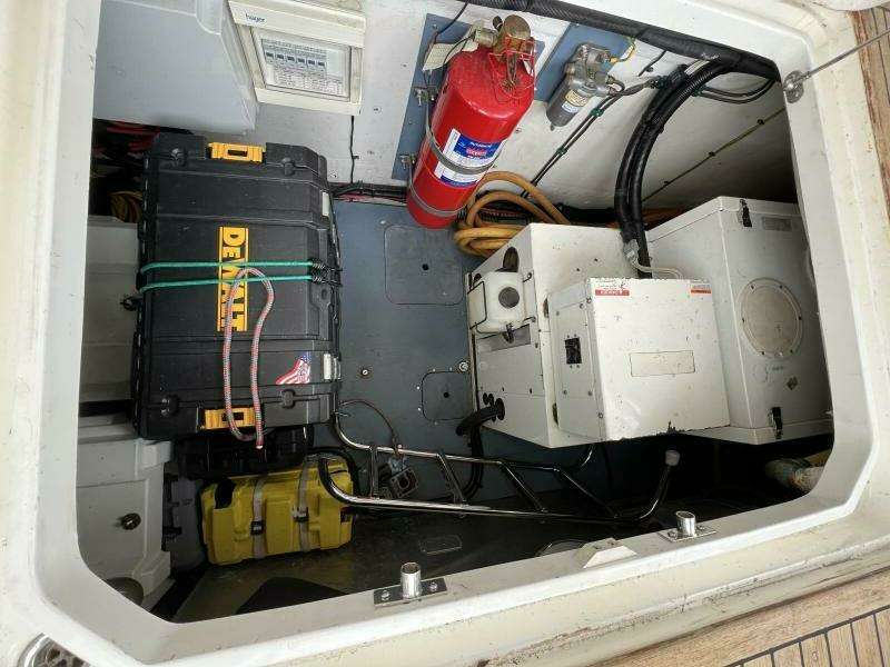 1998 Viking Princess Sport Cruiser