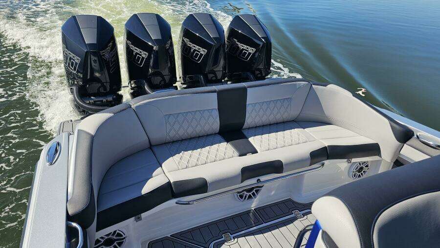2024 Nor-Tech 390 Sport Center Console