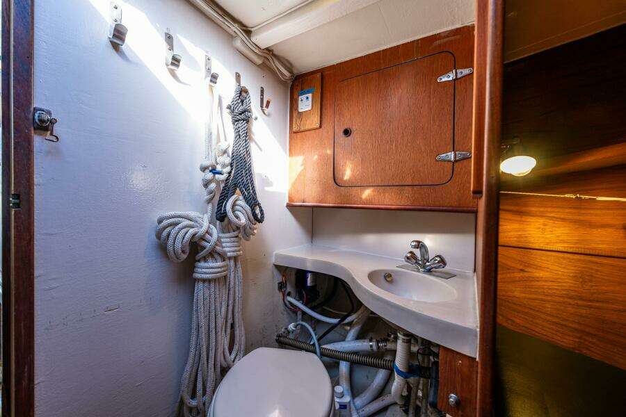 1984 Custom Martin Yachts 32 Lobster