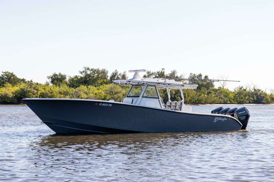 2024 Yellowfin 39 Offshore