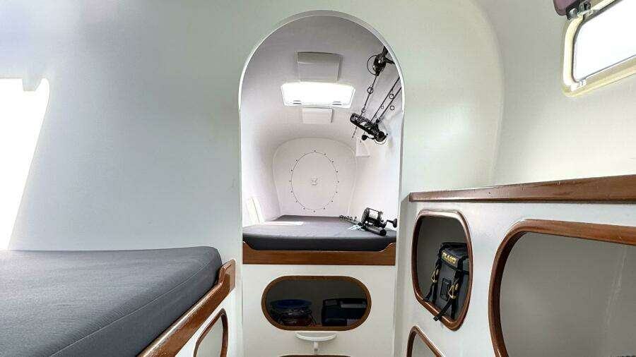 2011 Custom Andaman Cabriolet 39