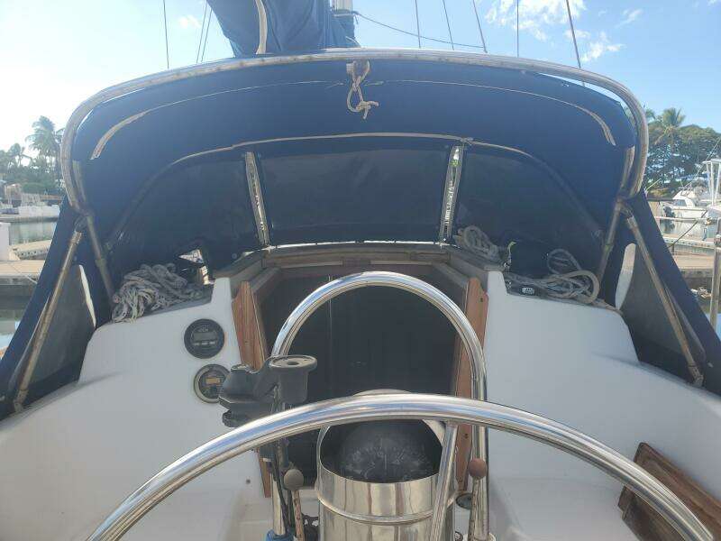 1989 Pacific Seacraft Cutter