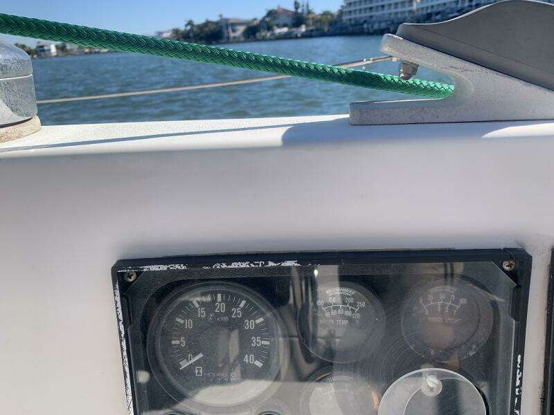 1987 Nonsuch Ultra 30