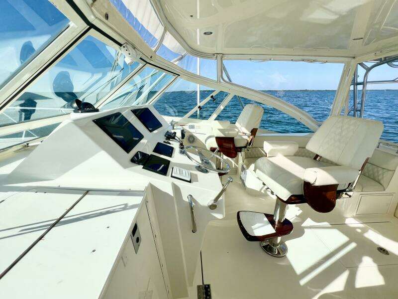 2007 Albemarle 41 Express