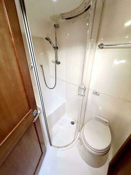 2007 Albemarle 41 Express