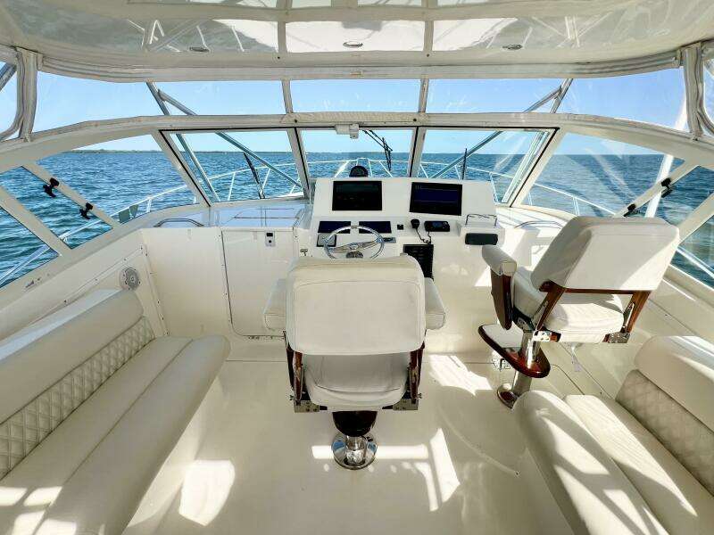 2007 Albemarle 41 Express