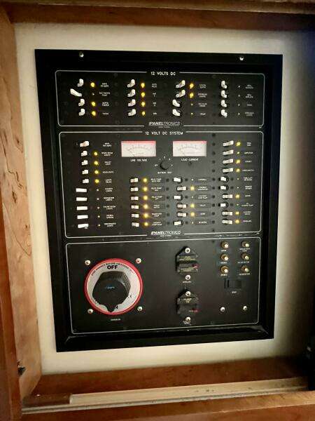 2007 Albemarle 41 Express