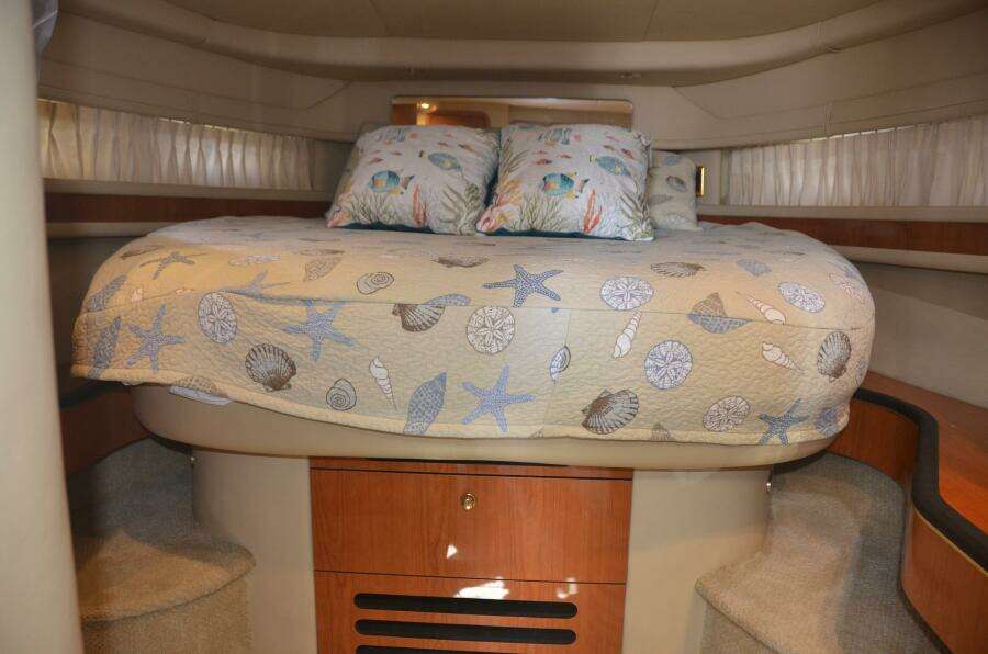 Sea Ray 46 4 RICH-SHER OR POORER - Master Stateroom