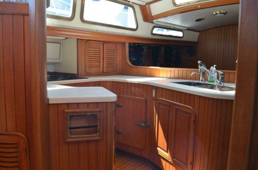 1986 Hans Christian 43 Christina