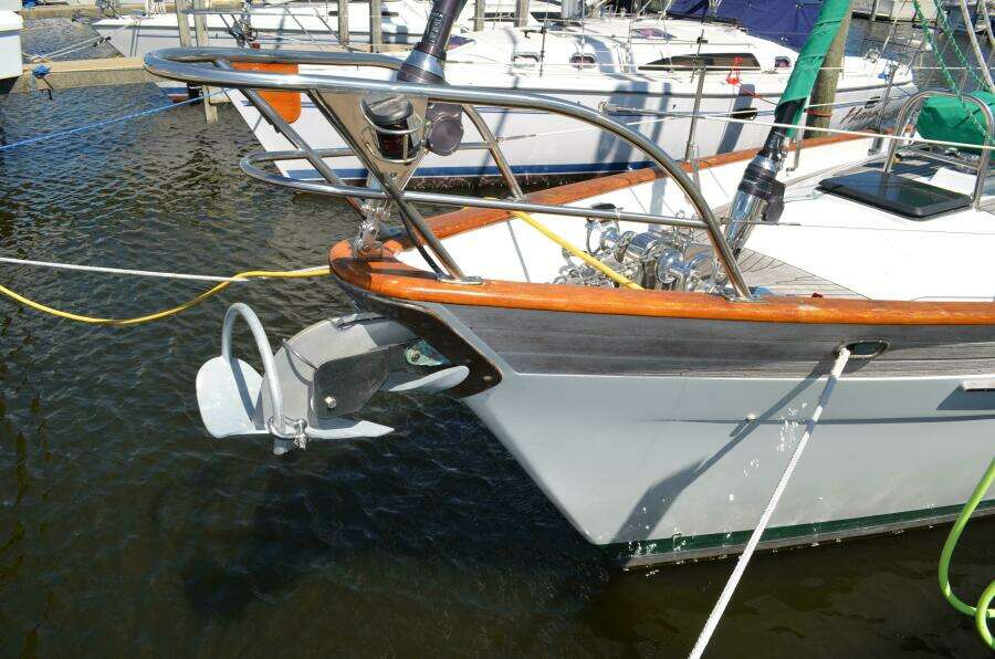 1986 Hans Christian 43 Christina