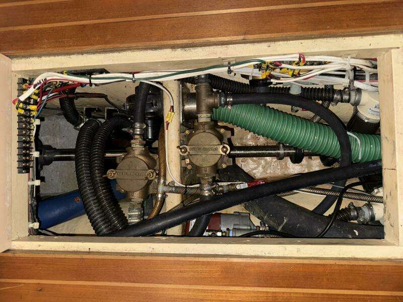 1986 Hans Christian 43 Christina