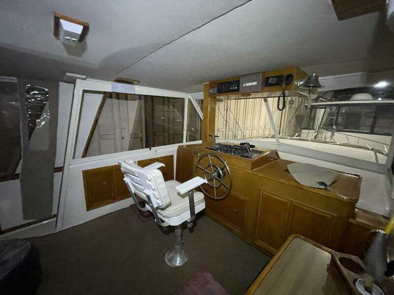 1986 Egg Harbor 40 Motor Yacht