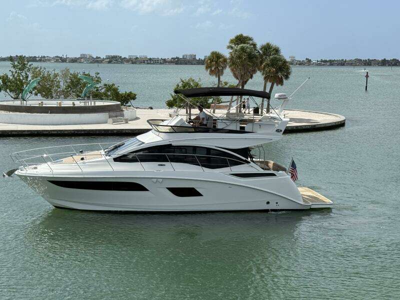 2018 Sea Ray FLY 400