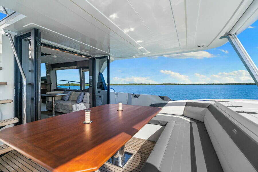 2020 Galeon 680 FLYBRIDGE