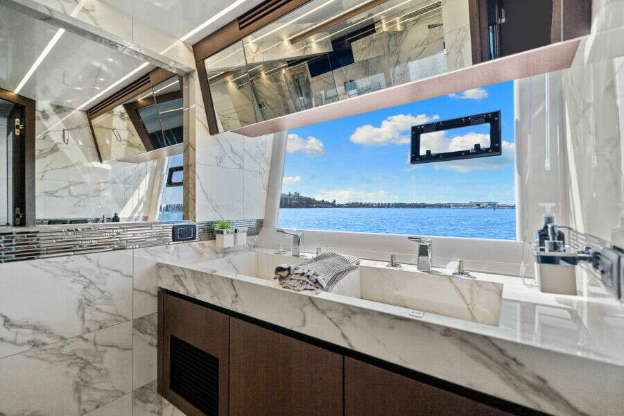 2020 Galeon 680 FLYBRIDGE