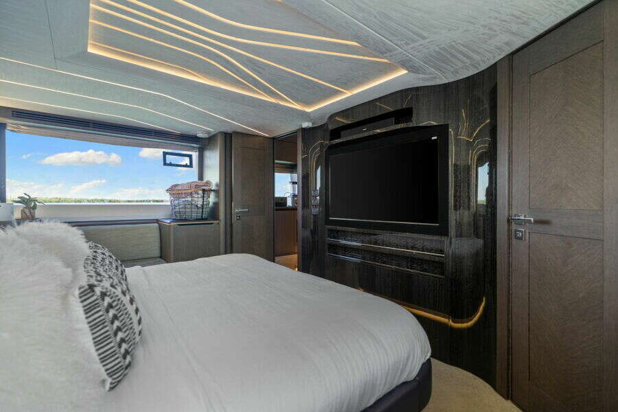 2020 Galeon 680 FLYBRIDGE