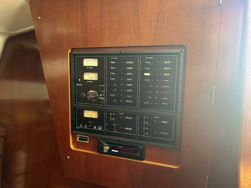 2003 Beneteau Oceanis 42 CC