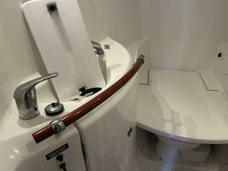 2003 Beneteau Oceanis 42 CC