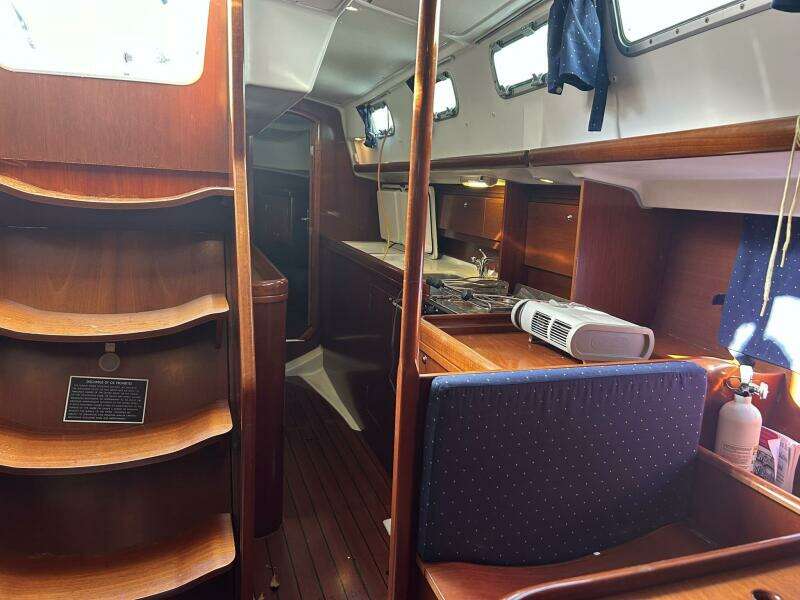 2003 Beneteau Oceanis 42 CC