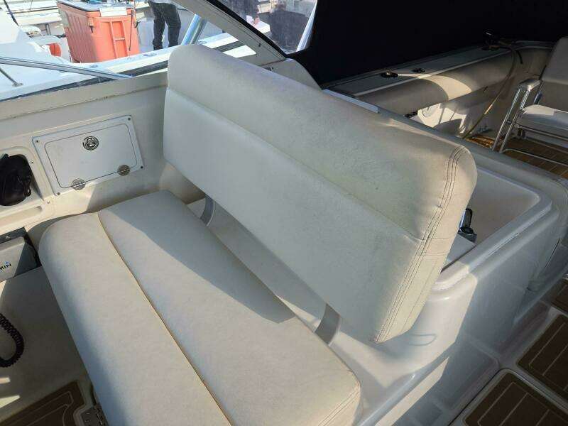 1998 Tiara Yachts Coronet