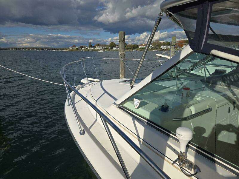 1998 Tiara Yachts Coronet