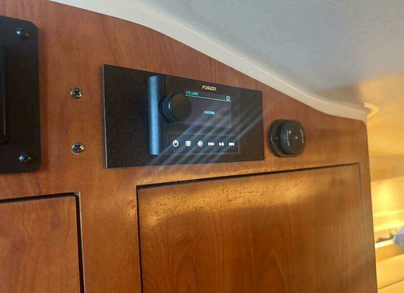 2007 Triton 315 Express