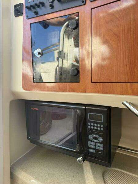 2007 Triton 315 Express