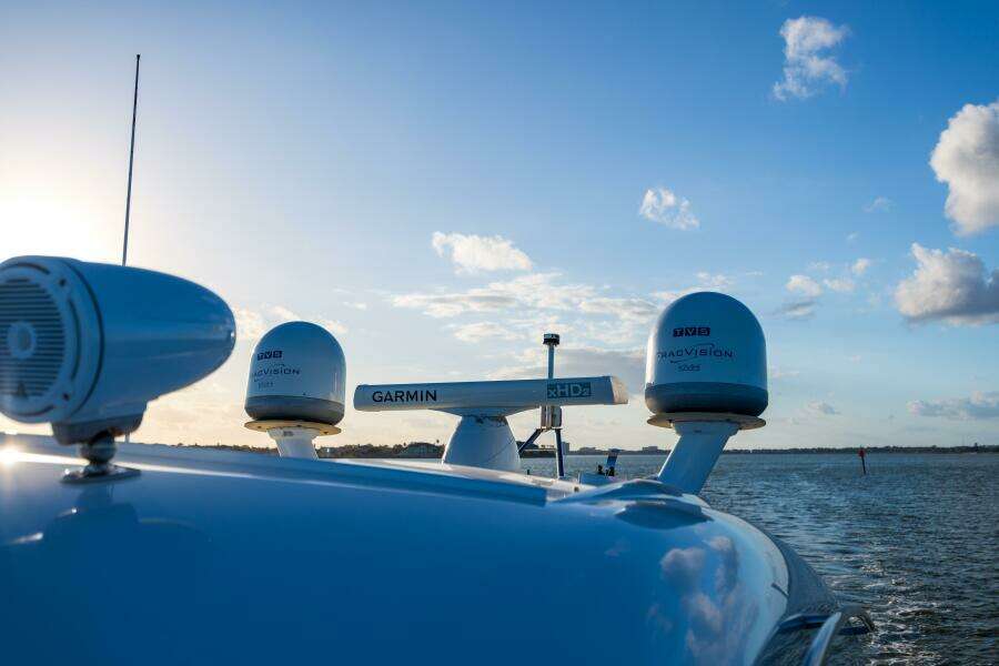 2013 Cruisers Yachts 540 Motor Yacht