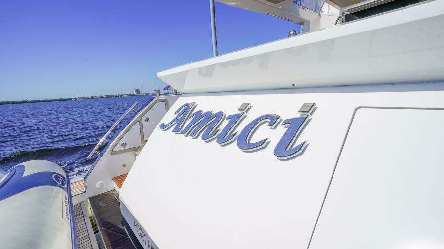 2017 Azimut 66 Flybridge