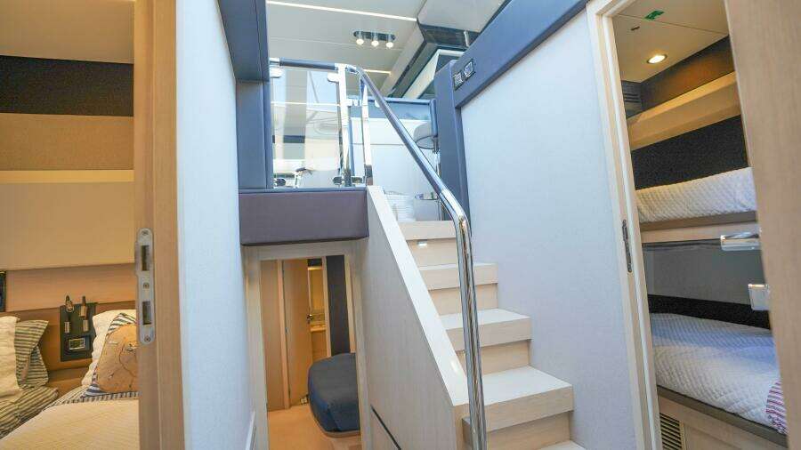 2017 Azimut 66 Flybridge