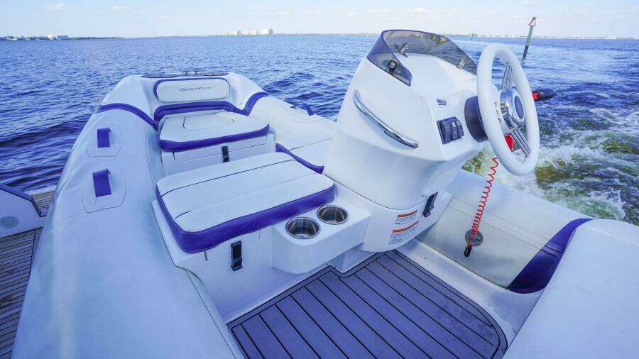 2017 Azimut 66 Flybridge