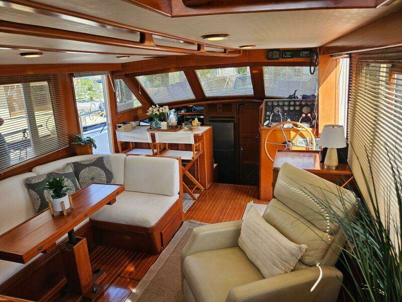 1990 Offshore Yachts 48 Yachtfisher