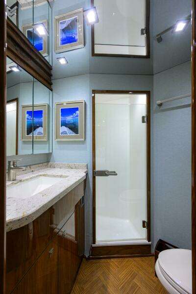 2017 Viking 72 Enclosed Bridge