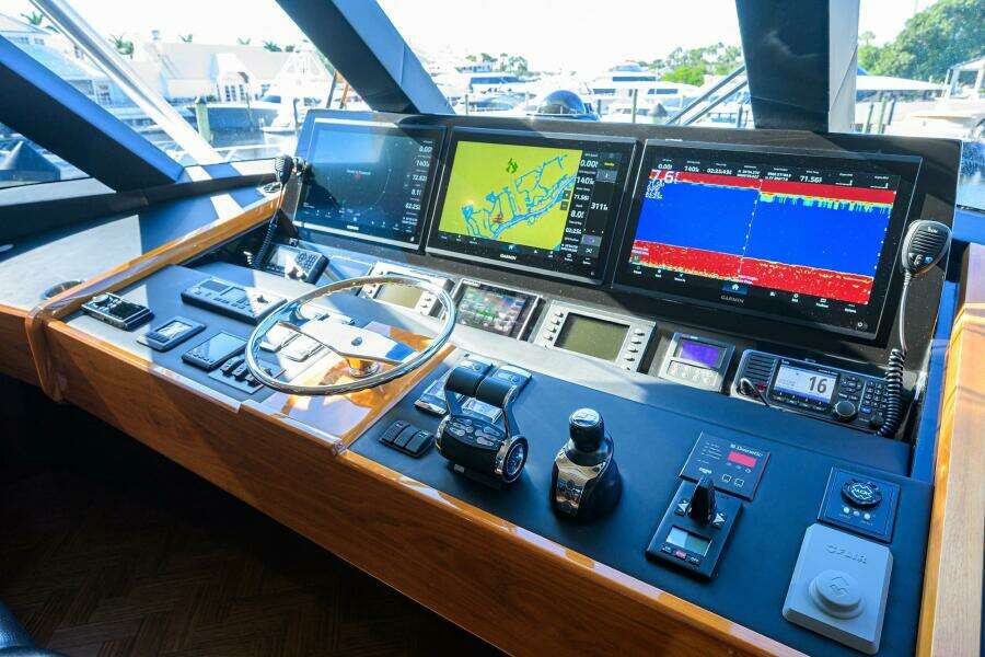 2017 Viking 72 Enclosed Bridge