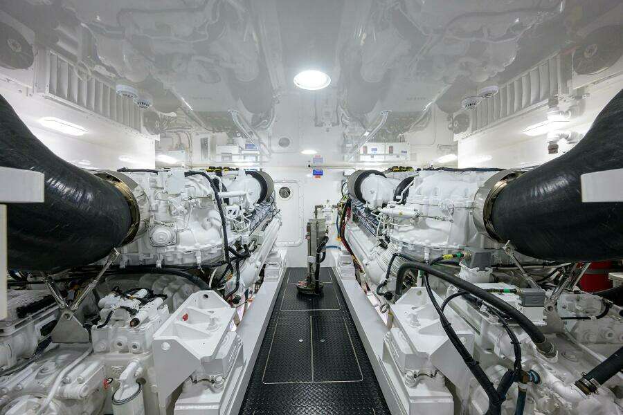 2017 Viking 72 Enclosed Bridge